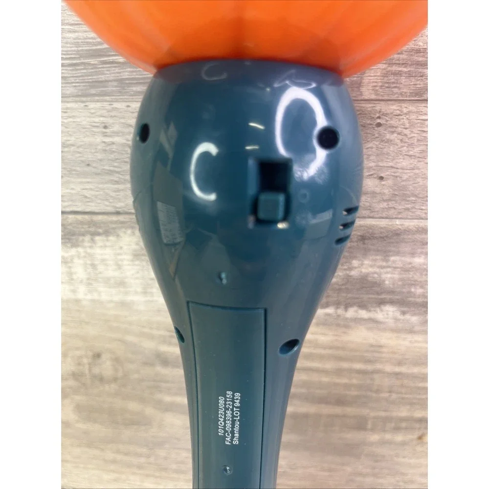 Walt Disney World Land Parks Mickey Mouse Halloween Pumpkin Light Up Bubble Wand - Picture 6 of 13